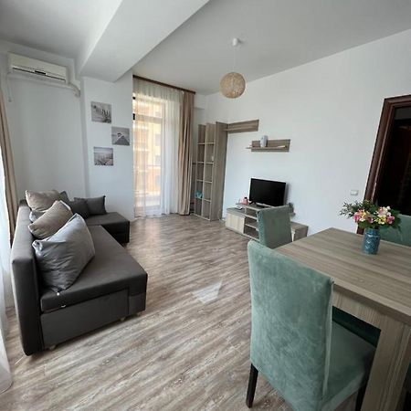 Summerland Beach&Sun Apartments مامايا المظهر الخارجي الصورة