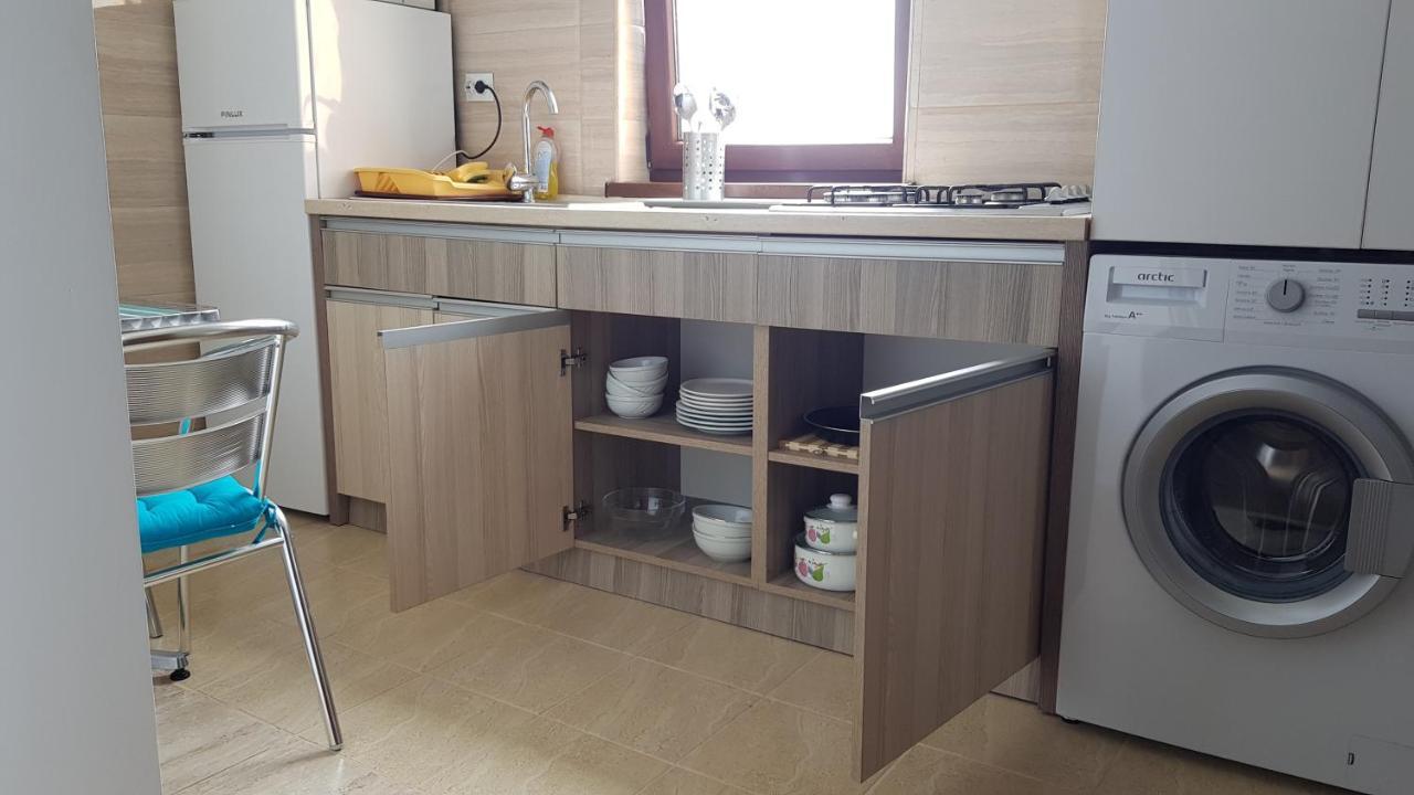 Summerland Beach&Sun Apartments مامايا المظهر الخارجي الصورة